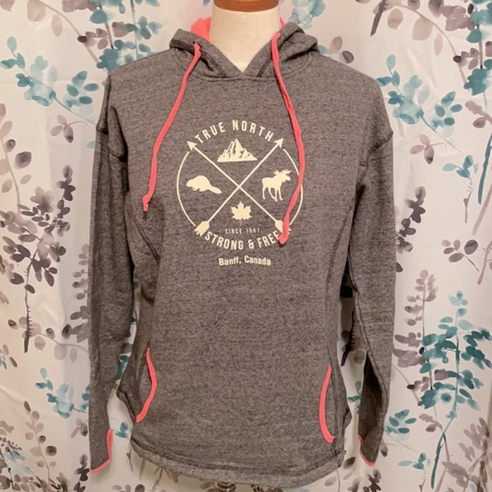 Banff Canada hoodie size xl